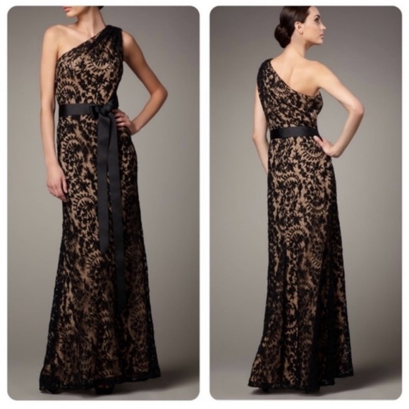 Tadashi Shoji Lace One Shoulder mermaid gown Size 10 - Picture 5 of 5